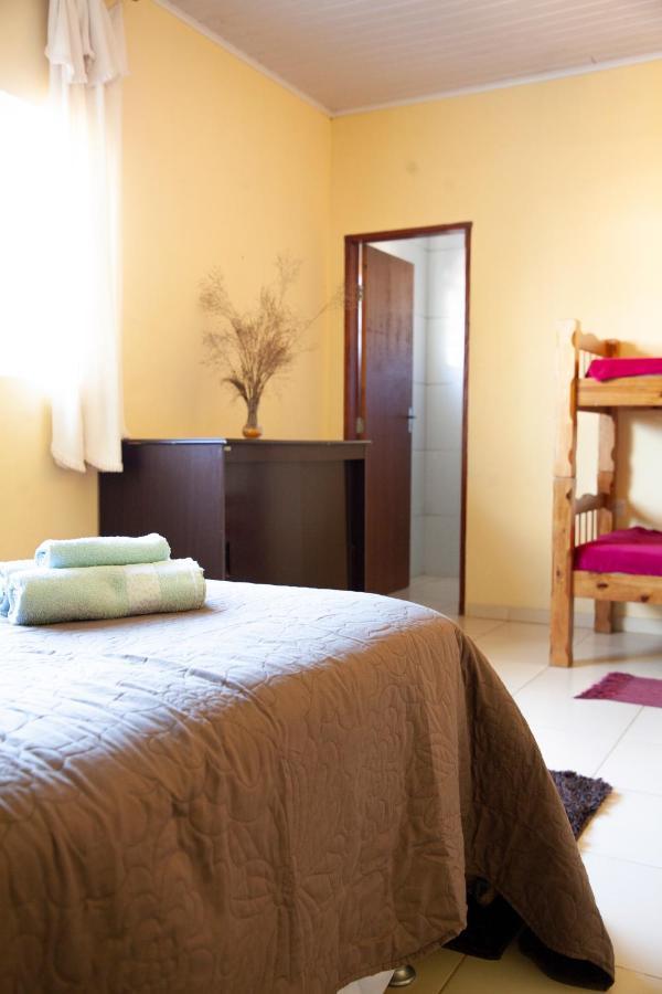 Oca Delfim Hostel เดลฟิมโมเรรา ภายนอก รูปภาพ